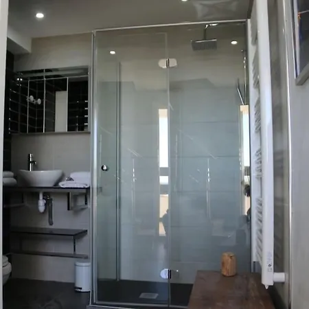 Duplex 121a, Port Nature *